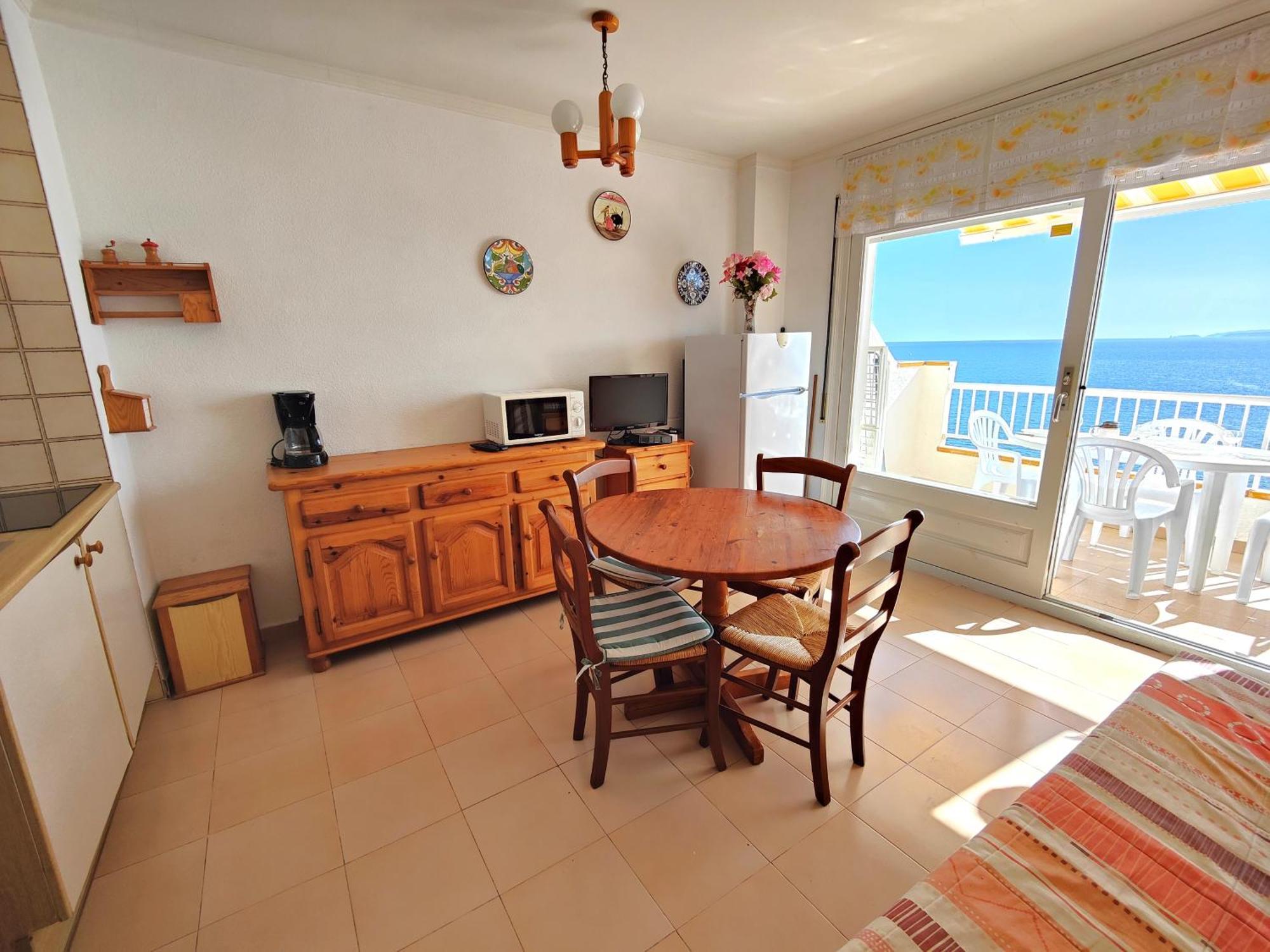 Ferienwohnung Global Immo 2071 Mediterraneo A 2-6 Roses Exterior foto